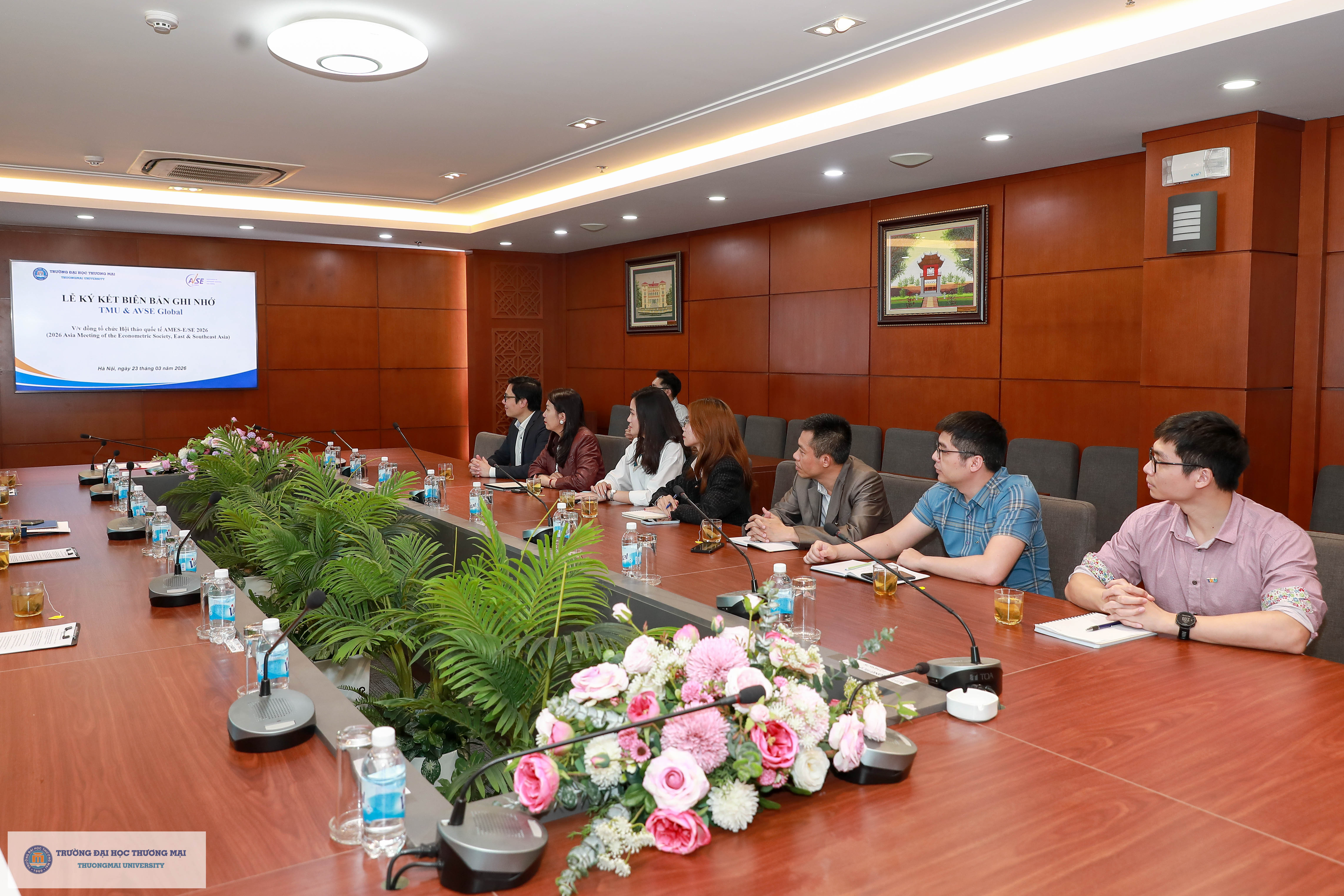 LỄ KÝ KẾT BIÊN BẢN GHI NHỚ HỢP TÁC GIỮA TRƯỜNG ĐẠI HỌC THƯƠNG MẠI VÀ AVSE GLOBAL: CHUẨN BỊ CHO HỘI THẢO AMES-E/SE 2026